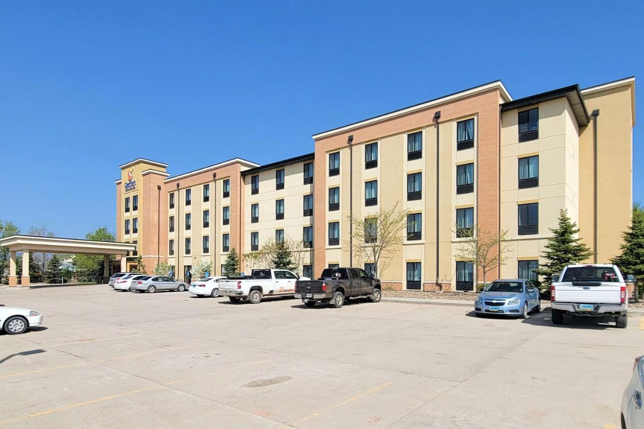 Comfort Inn & Suites Watford City Exterior photo